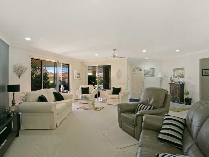 28/88 Cotlew Street East, Southport QLD 4215