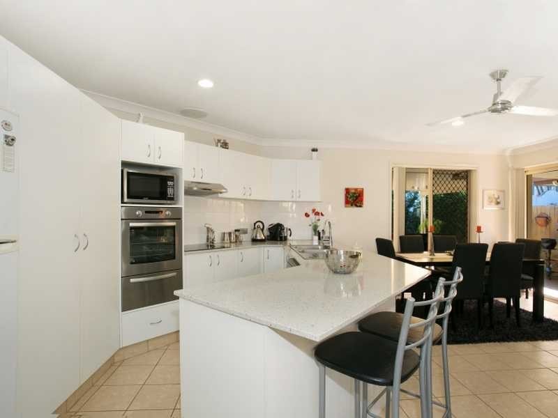 28/88 Cotlew Street East, Southport QLD 4215