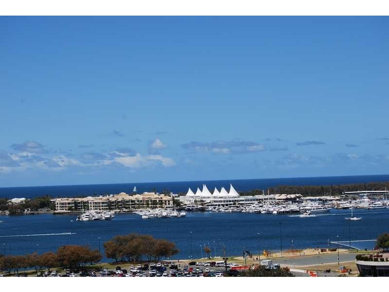 Unit 141/105 Scarborough Street, Southport QLD 4215