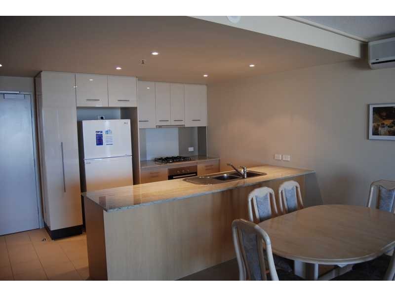 Unit 141/105 Scarborough Street, Southport QLD 4215