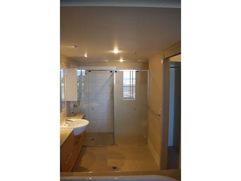 Unit 141/105 Scarborough Street, Southport QLD 4215