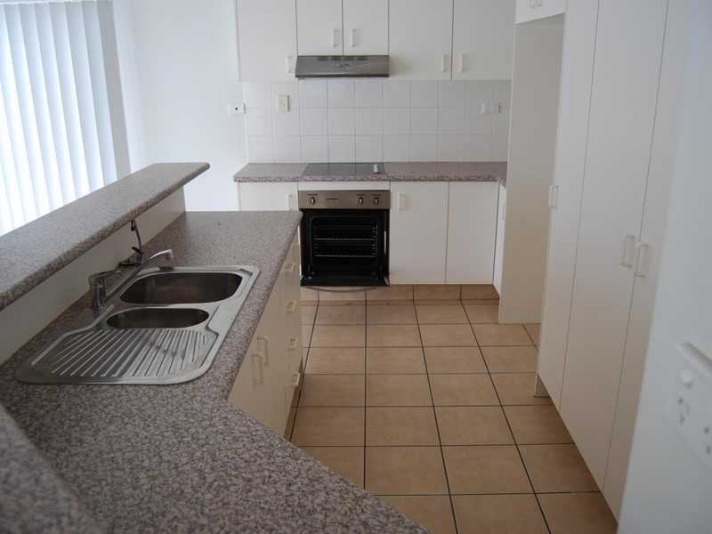 16A Loder Street, Biggera Waters QLD 4216