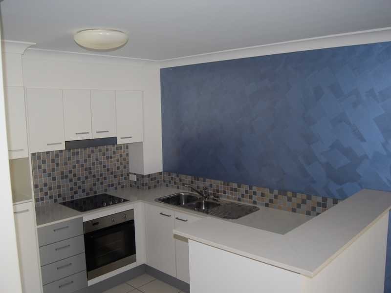 12 / 15-17 Lloyd Street, Southport QLD 4215