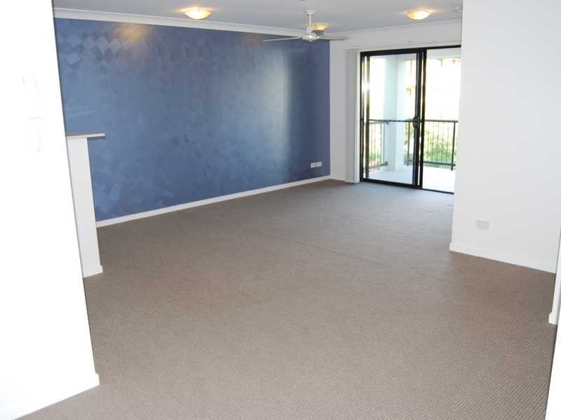 12 / 15-17 Lloyd Street, Southport QLD 4215