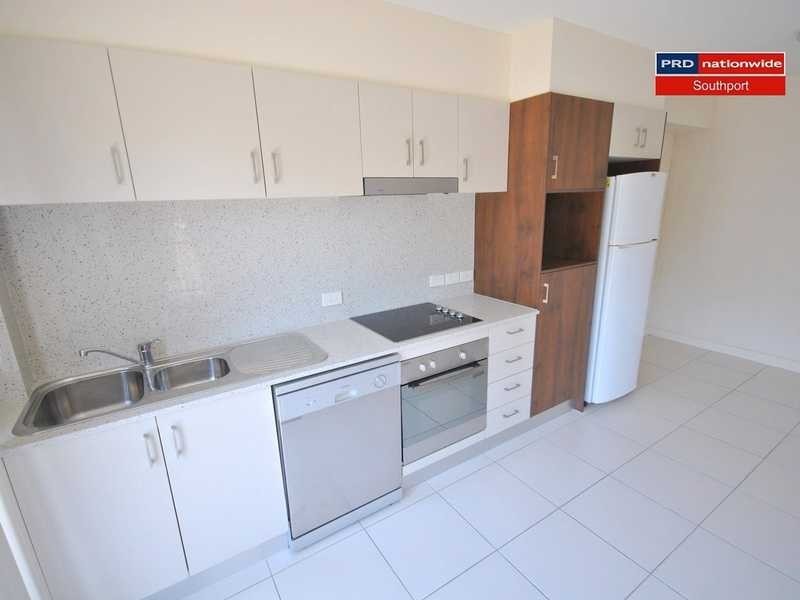 Unit 17/148 High Street, Southport QLD 4215