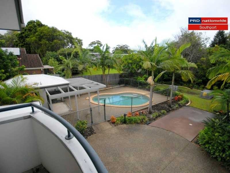 4/32-34 Margaret Street, Southport QLD 4215