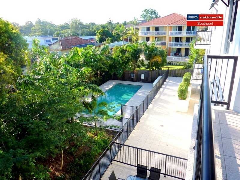 Unit 27/15-17 Lloyd Street, Southport QLD 4215