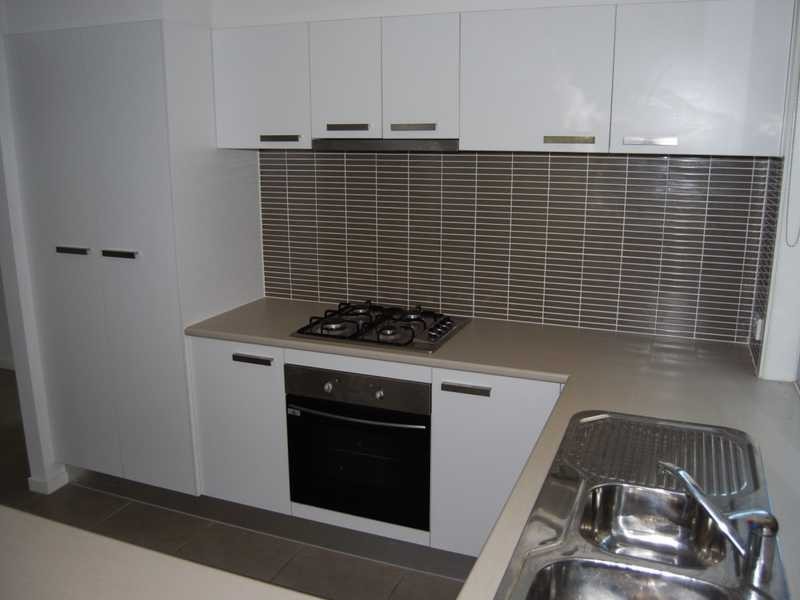 Unit 5/16 – 18 Geoff Wolter Drive, Molendinar QLD 4214