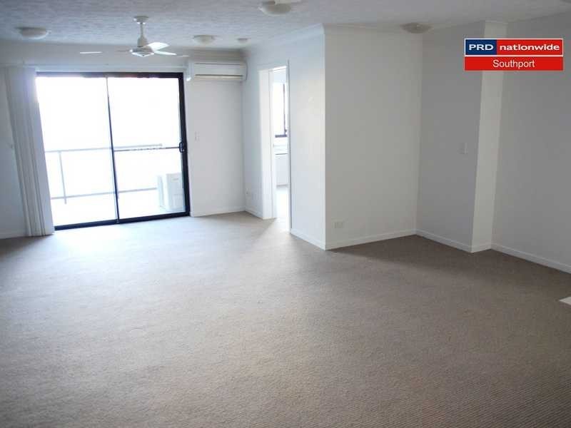 Unit 6/15-17 Lloyd Street, Southport QLD 4215