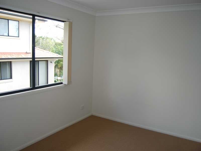 1/212 Nerang Street, Southport QLD 4215