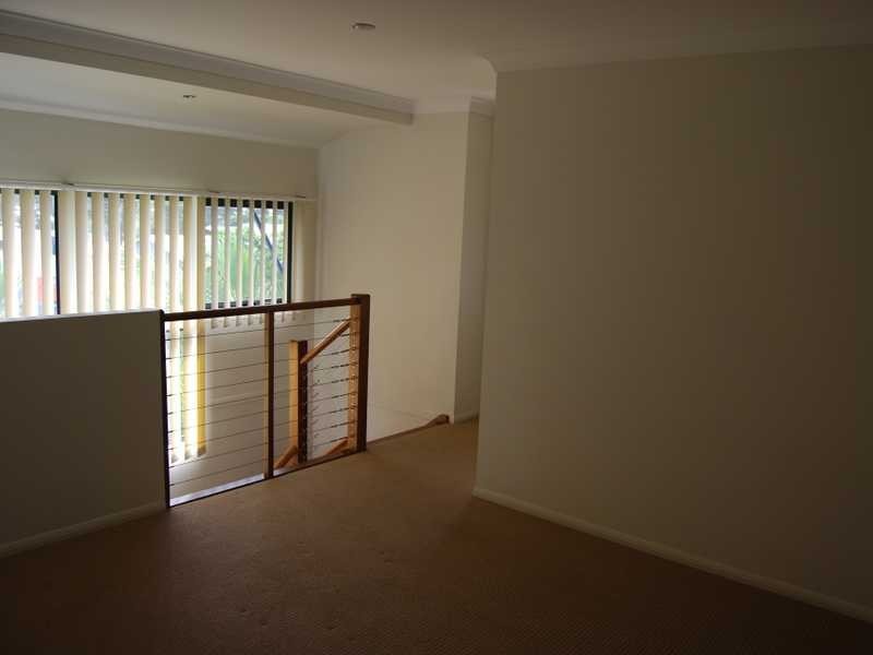 1/212 Nerang Street, Southport QLD 4215