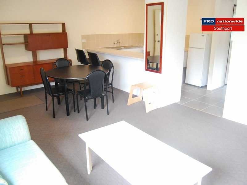 Unit 4/9 Rose Street, Southport QLD 4215