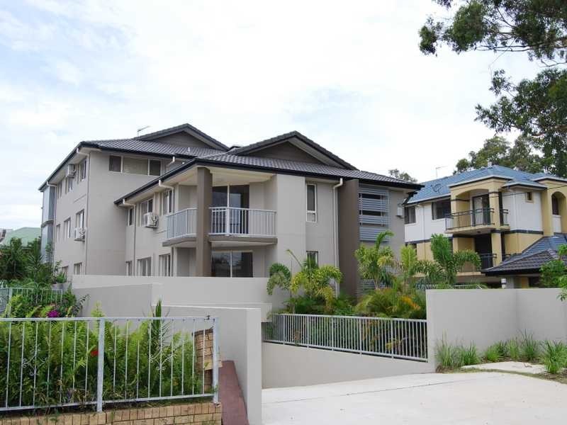 7/131 Muir Street, Labrador QLD 4215