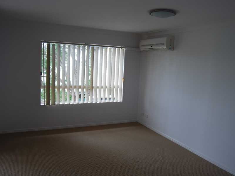 7/131 Muir Street, Labrador QLD 4215