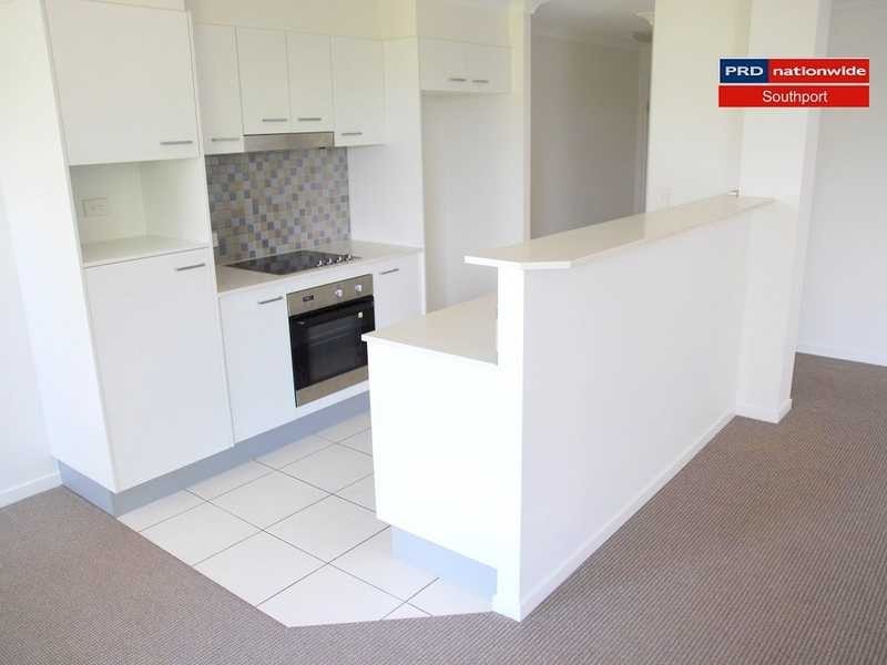 Unit 23/15-17 Lloyd Street, Southport QLD 4215