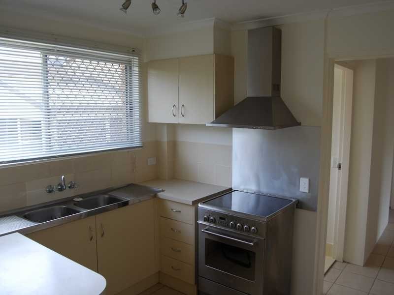 2/25 White Street, Southport QLD 4215