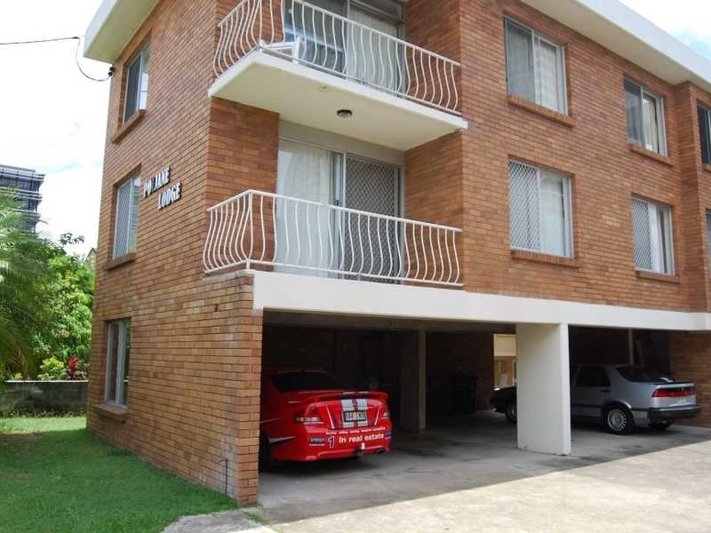 2/25 White Street, Southport QLD 4215