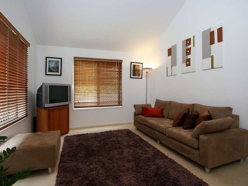 2/118 Pohlman Street, Southport QLD 4215