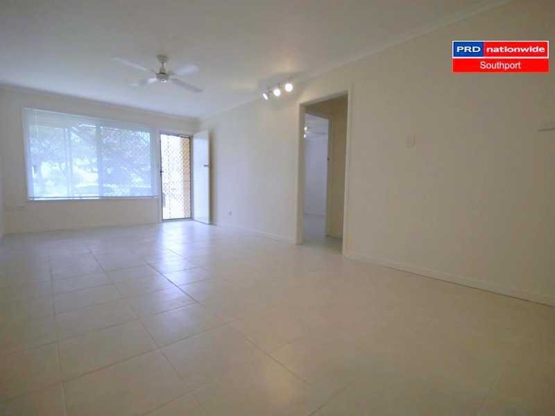 Unit 1/126 Marine Parade, Southport QLD 4215