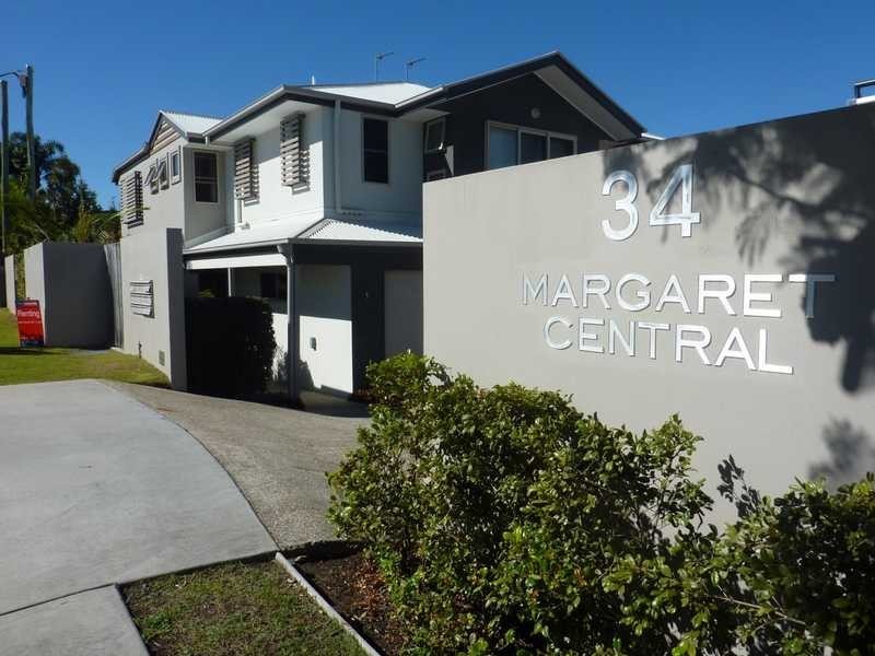 10/32-34 Margaret Street, Southport QLD 4215