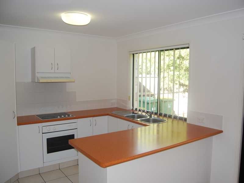 41/24 AMSONIA COURT, Arundel QLD 4214