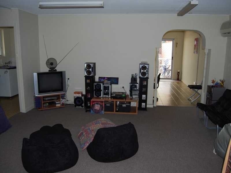 Chevron Island QLD 4217