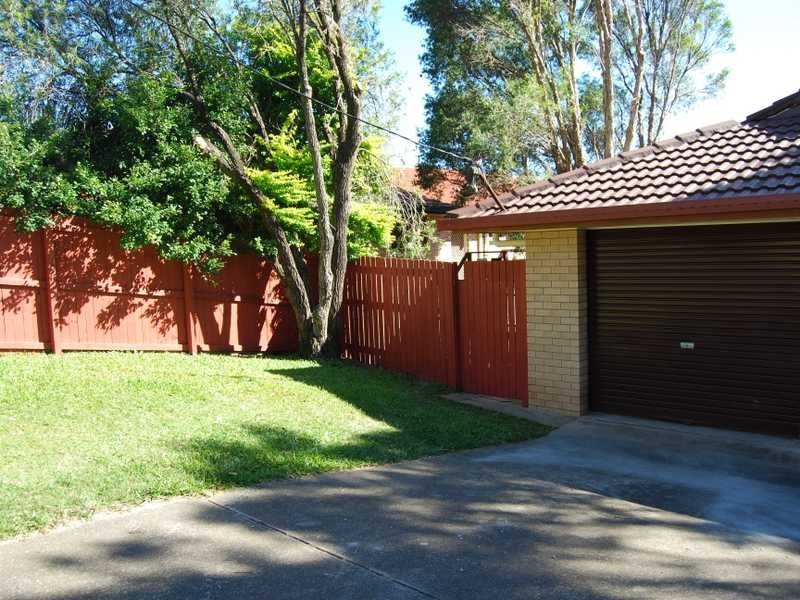 1/13 Caroline Avenue, Southport QLD 4215