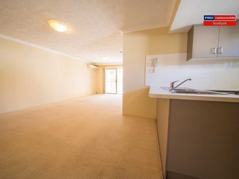 Unit 10/17 Lather Street, Southport QLD 4215