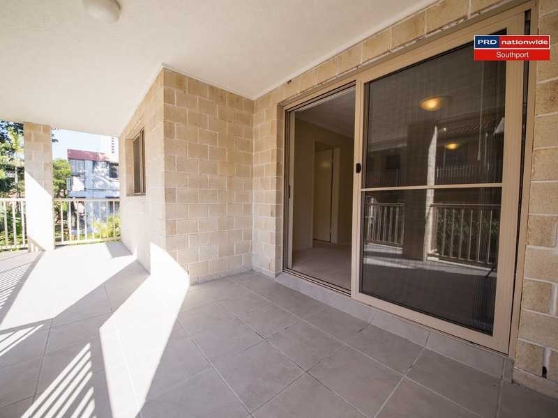 Unit 10/17 Lather Street, Southport QLD 4215