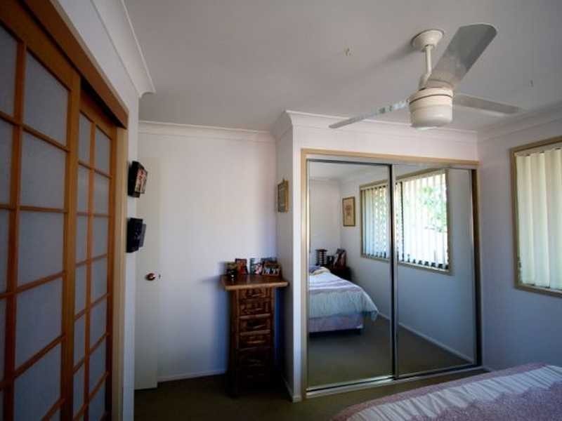 2/58 Blake Street, Southport QLD 4215