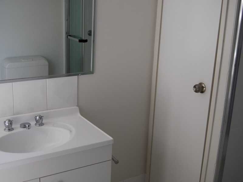 8/2 Johnston Street, Southport QLD 4215