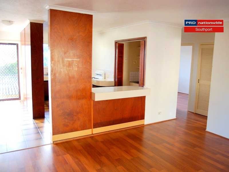 Unit 5/15 Baker Avenue, Labrador QLD 4215