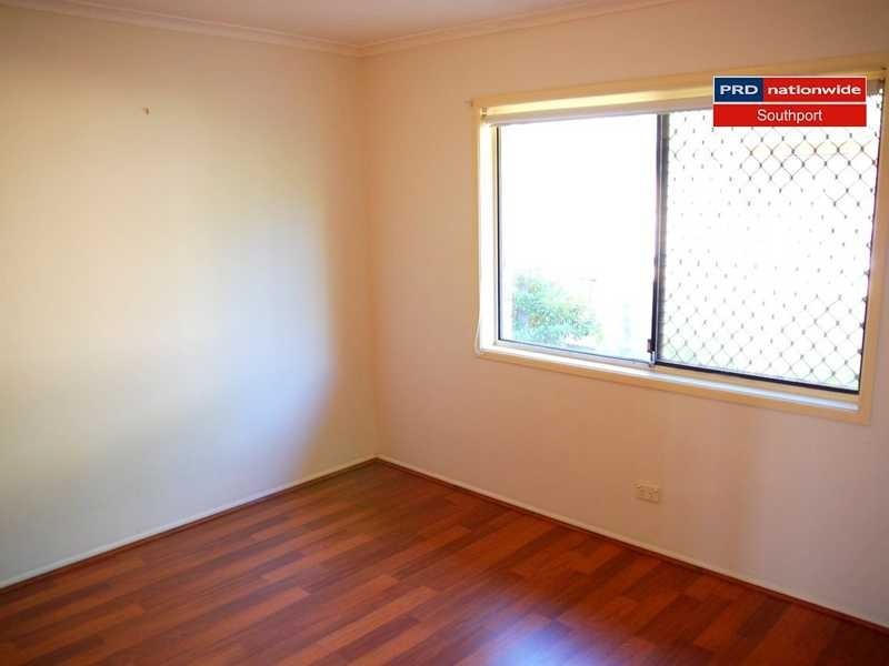 Unit 5/15 Baker Avenue, Labrador QLD 4215