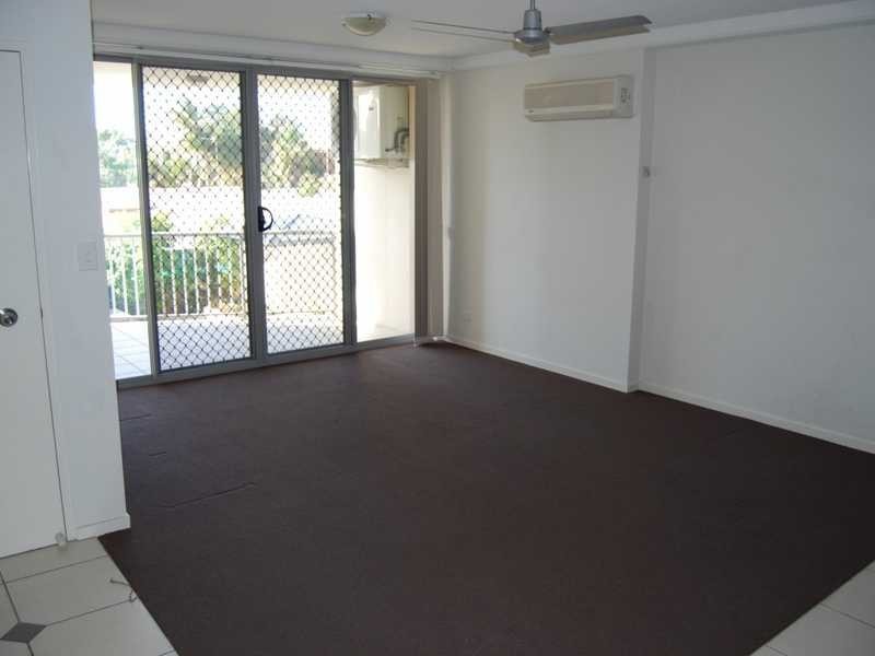 12/8-12 Proud Street, Labrador QLD 4215