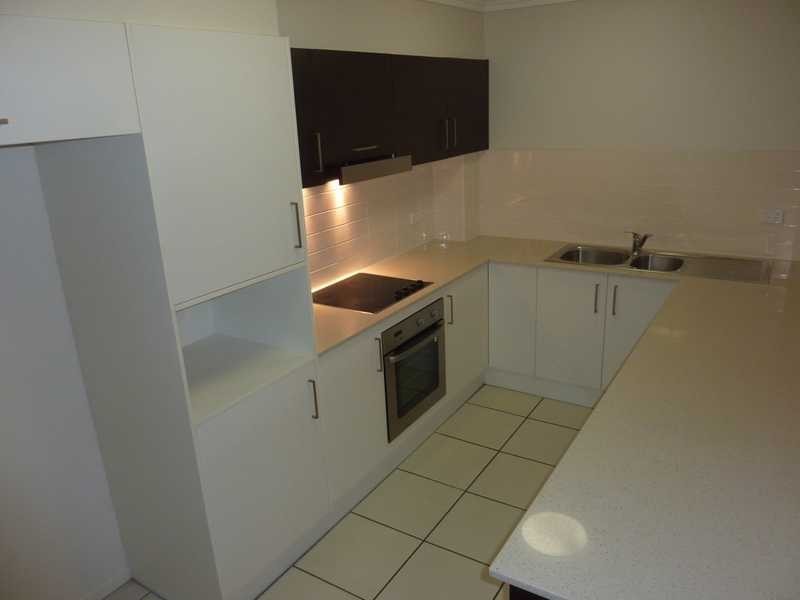 12/8-12 Proud Street, Labrador QLD 4215