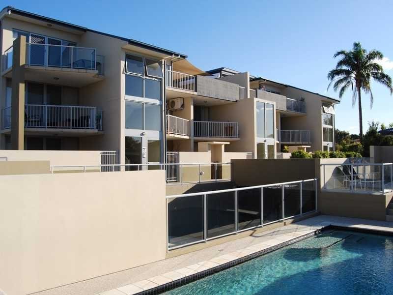 12/8-12 Proud Street, Labrador QLD 4215