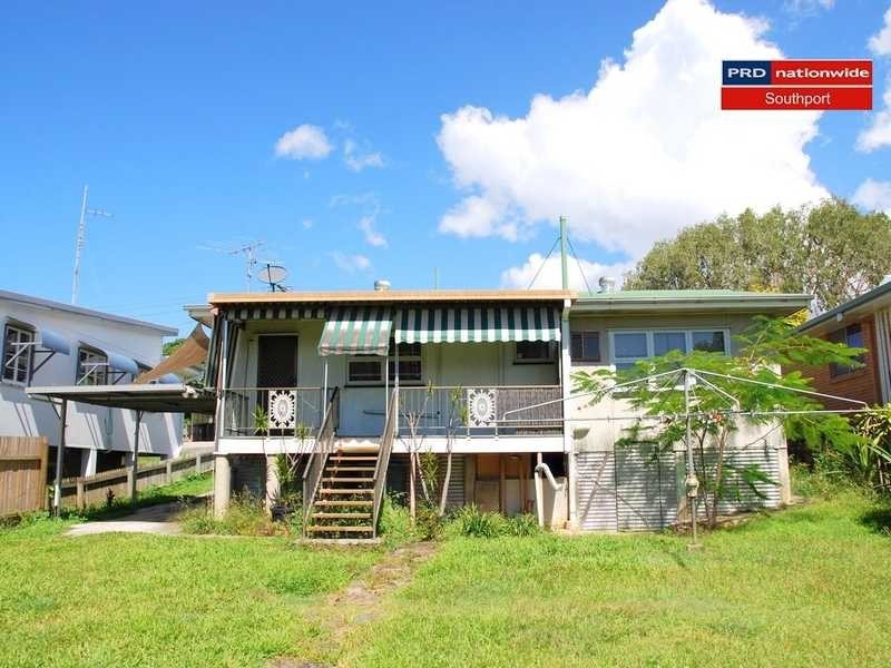 115 Falconer Street, Southport QLD 4215