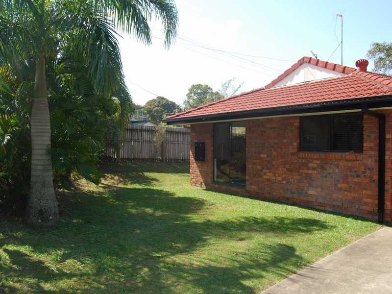 81 Kumbari Close, Southport QLD 4215