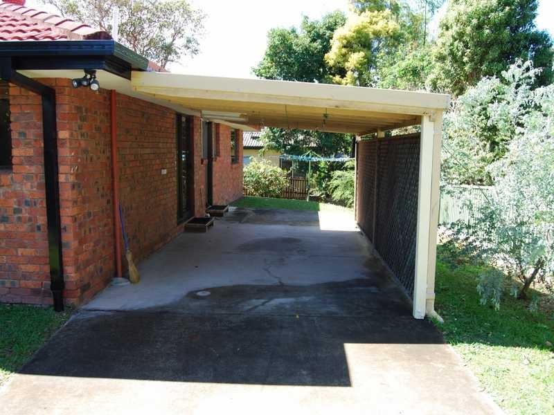 81 Kumbari Close, Southport QLD 4215