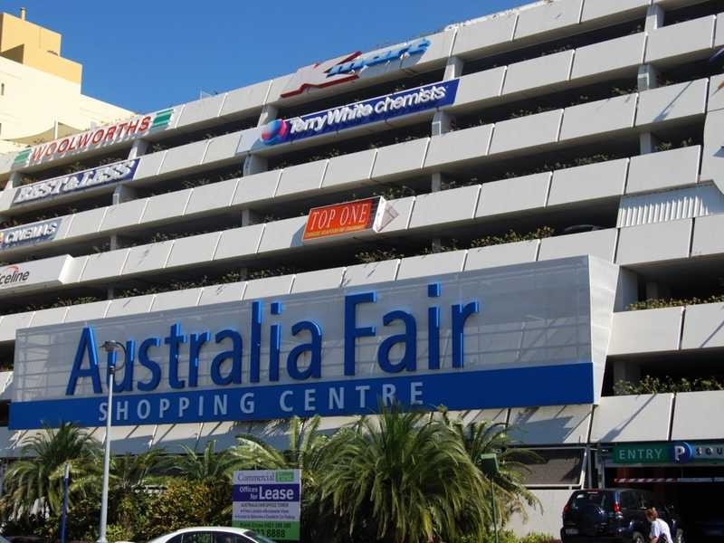 7/126 Marine Parade, Southport QLD 4215