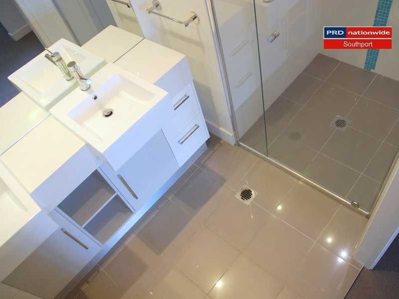 Unit 110/430 Marine Parade, Biggera Waters QLD 4216