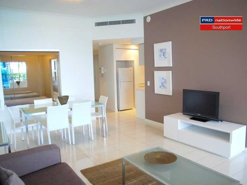 Unit 110/430 Marine Parade, Biggera Waters QLD 4216