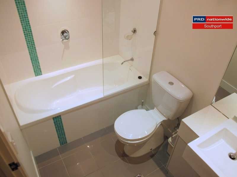 Unit 110/430 Marine Parade, Biggera Waters QLD 4216