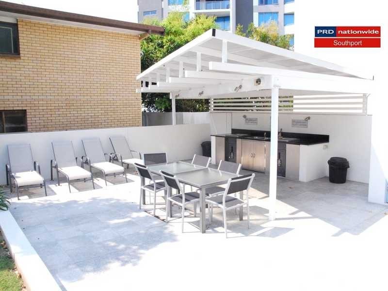 Unit 110/430 Marine Parade, Biggera Waters QLD 4216