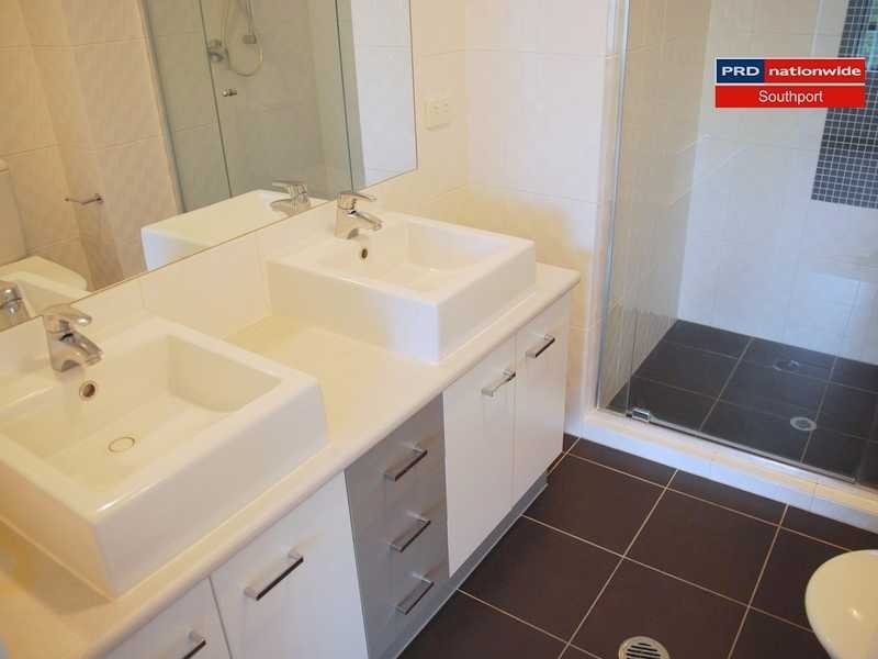 Unit 22/15-17 Lloyd Street, Southport QLD 4215