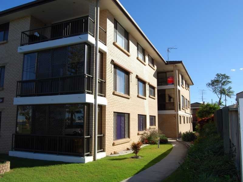 5 / 228 Marine Parade ‘Myuna Lodge’, Labrador QLD 4215
