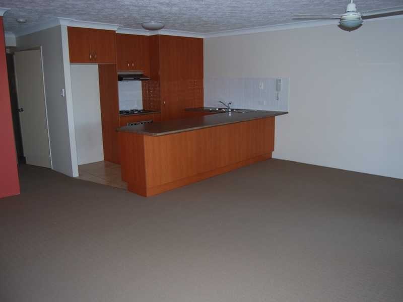 6/25 Walton Street, Southport QLD 4215