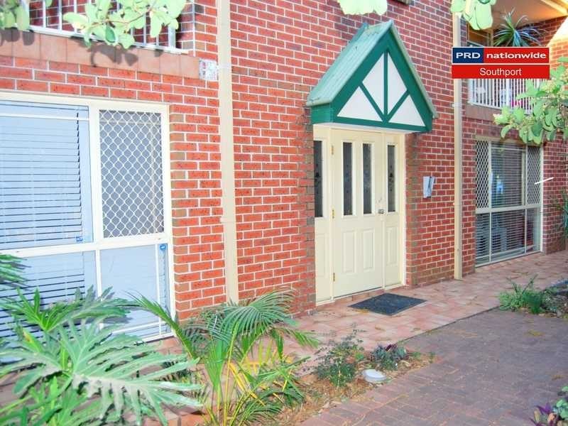 Unit 11/51 Pohlman Street ‘The Terraces’, Southport QLD 4215