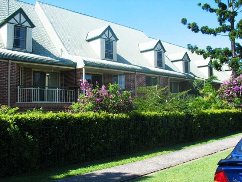 Unit 11/51 Pohlman Street ‘The Terraces’, Southport QLD 4215