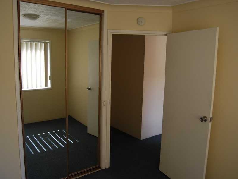 Unit 5/25 Armrick, Broadbeach QLD 4218